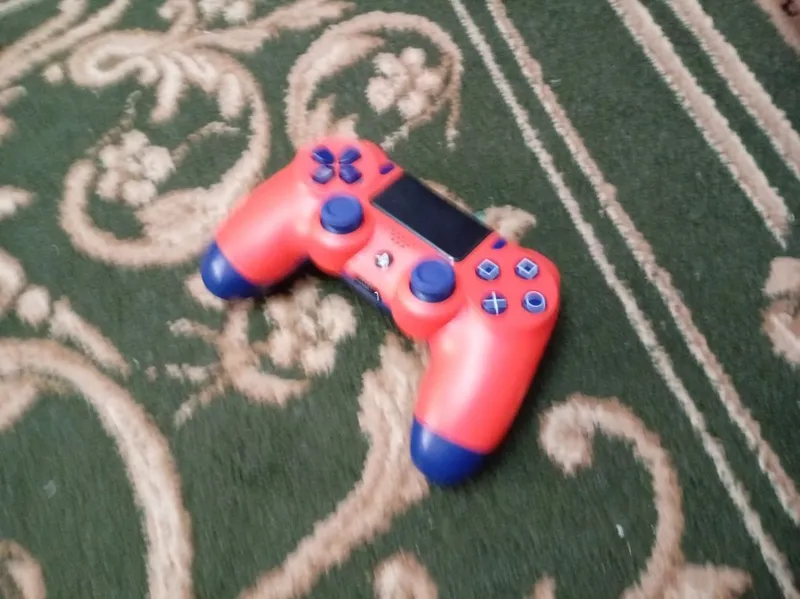 Джойстик playStation 4 можно на телефон