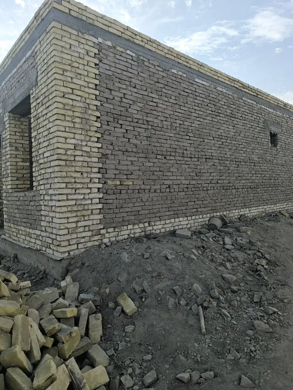 Урганч туман Гойбуда курилиши тугалланмаган жой сотилади.