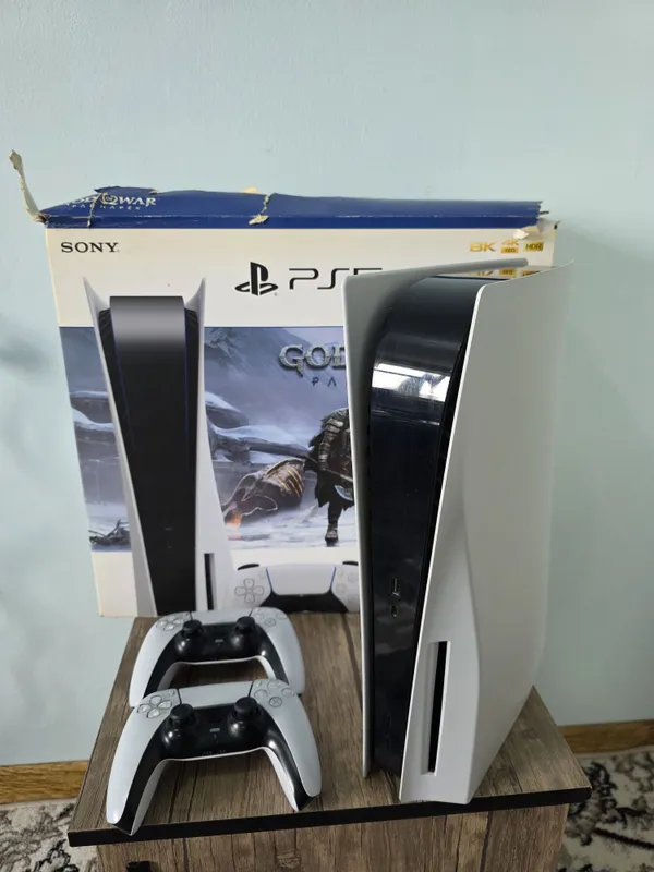Sony PlayStation 5 1TB Disc Version