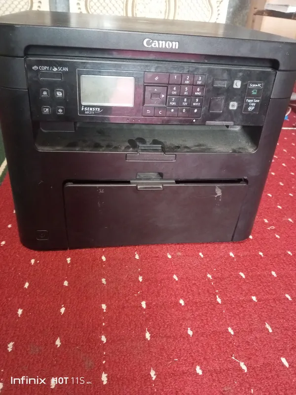 Canon MF211 printeri