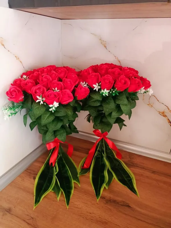 Искусственные розы Искусственные розы
