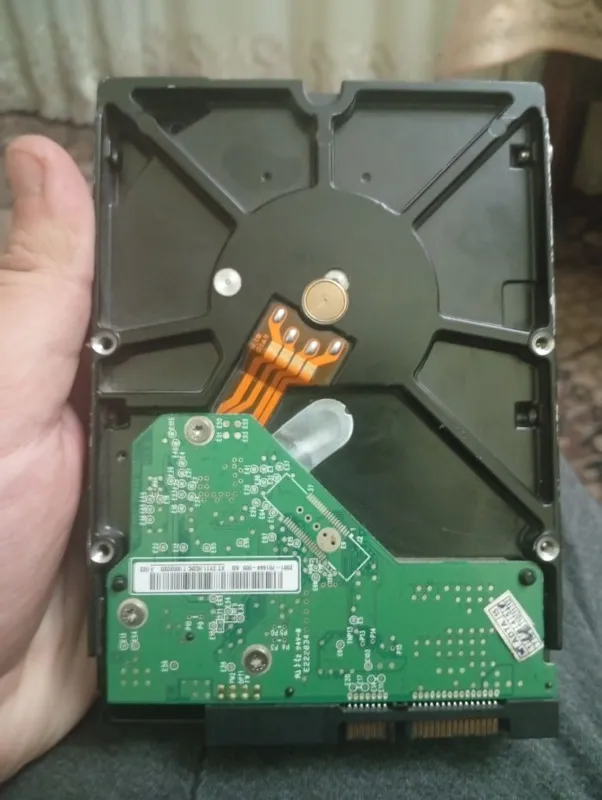 Жёсткий диск 320 gb 2 Жёсткий диск 320 gb 2