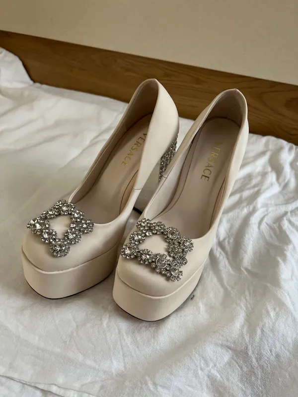 Versace tufli razmeri 36 3