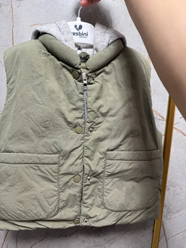 жилетка Zara на 2 года