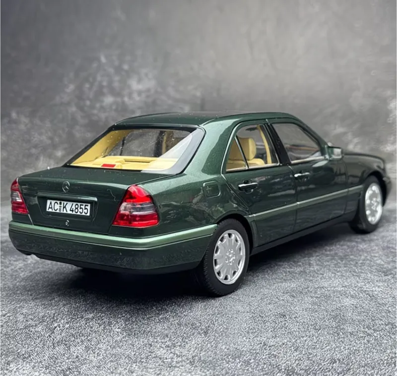 1:18 Mercedes C-Class 1993 kolleksion mashinacha 9 1:18 Mercedes C-Class 1993 kolleksion mashinacha 9