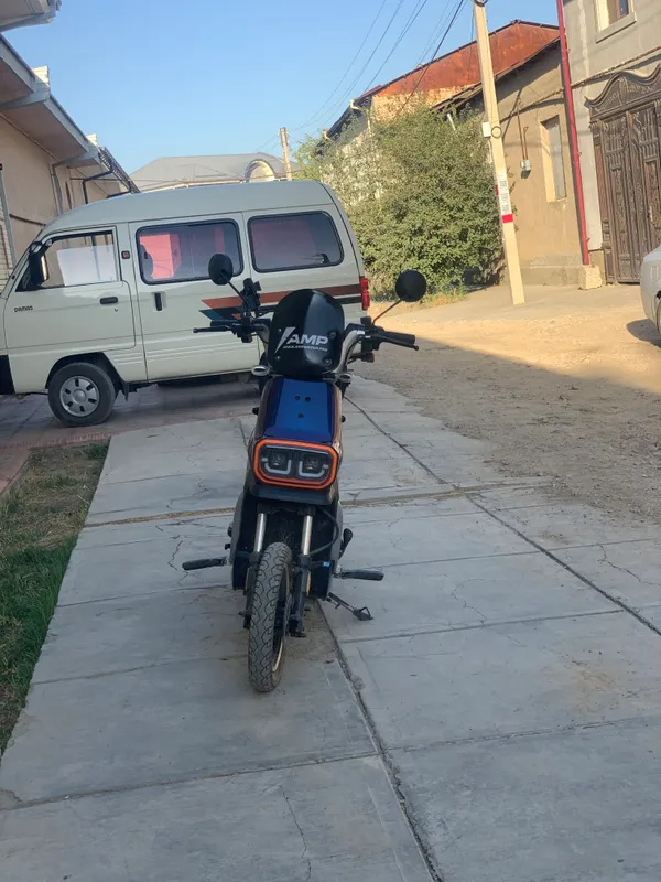skuter sotiladi holati yaxshi 2