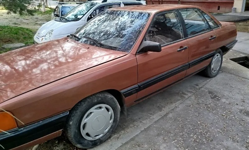 Продаётся AUDI 100 в хорошем состоянии — фото 1