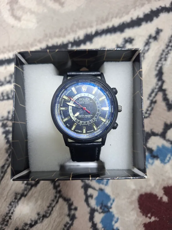 Продаются оригинальные часы Rolex 1 Продаются оригинальные часы Rolex 1