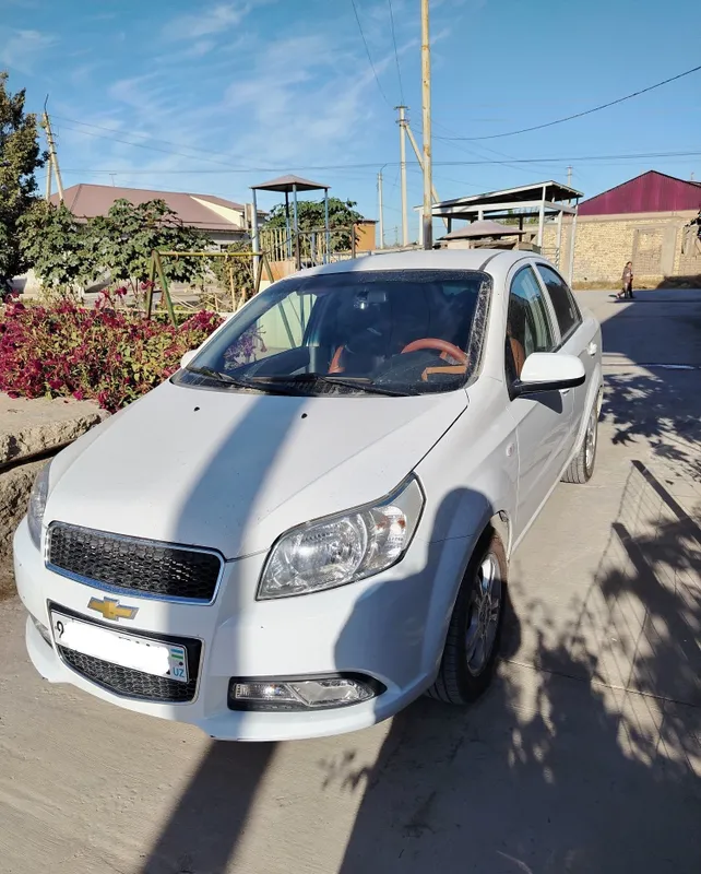 Автомобиль в отличном состоянии 2 Автомобиль в отличном состоянии 2