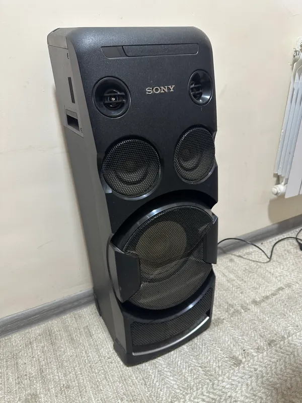 Sony karnay 3 Sony karnay 3
