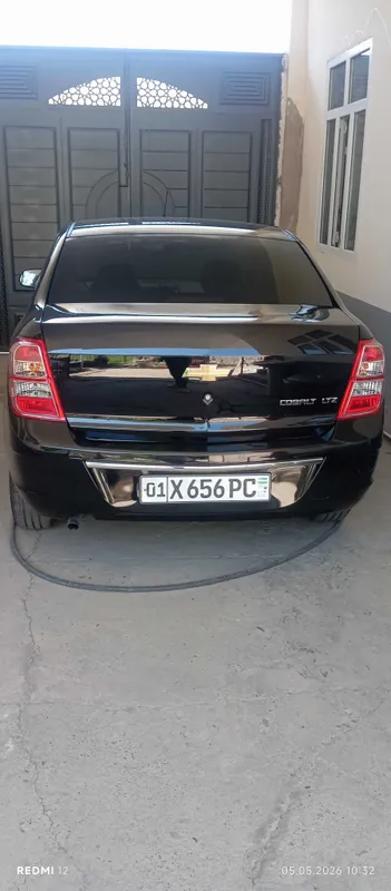Автомобиль Шевролет Собалт