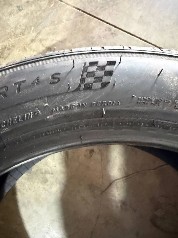 Shina Balon Michelin Мишлен 205/60 R16 CrossClimate 3 8 Shina Balon Michelin Мишлен 205/60 R16 CrossClimate 3 8