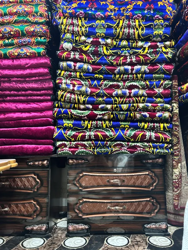 Korpa toshak yastiqlar yangı ishlatilmagan yangi