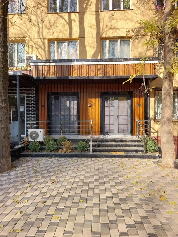 М.Улугбека . МГИМО. Овир. Продажа коммерческого помещения 96 м2. 1