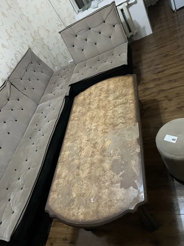 divan sotiladi kravat ham boladi 3 divan sotiladi kravat ham boladi 3