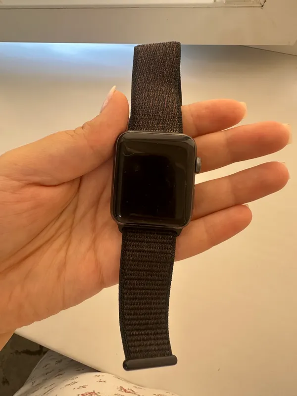 IWatch series 3 (42 mm) 3