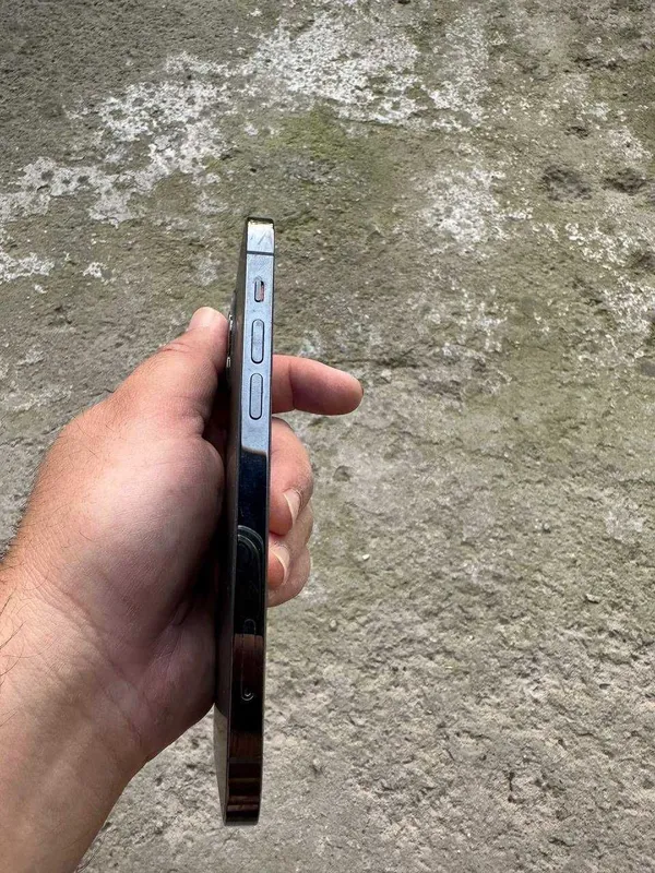 Продаётся iPhone 12 Pro 128GB, 71% 4