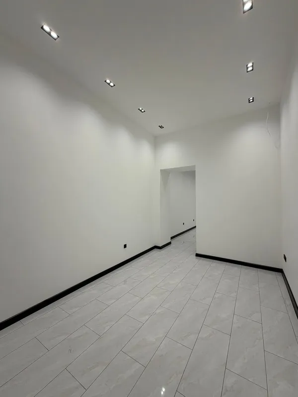 Продается нежилое помещение 1я линия, ор-р: кафе Бредли,50м² 3