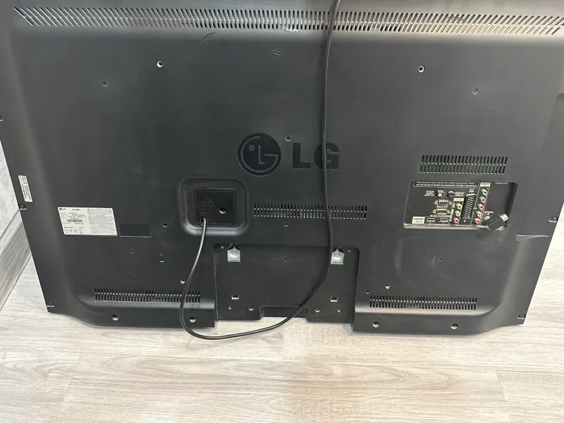 tv lg 42" 2