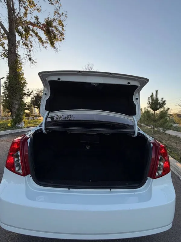Gentra sotiladi malibu 4