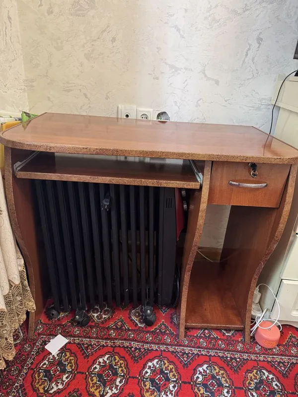 Парта болалар ва катталар учун 1