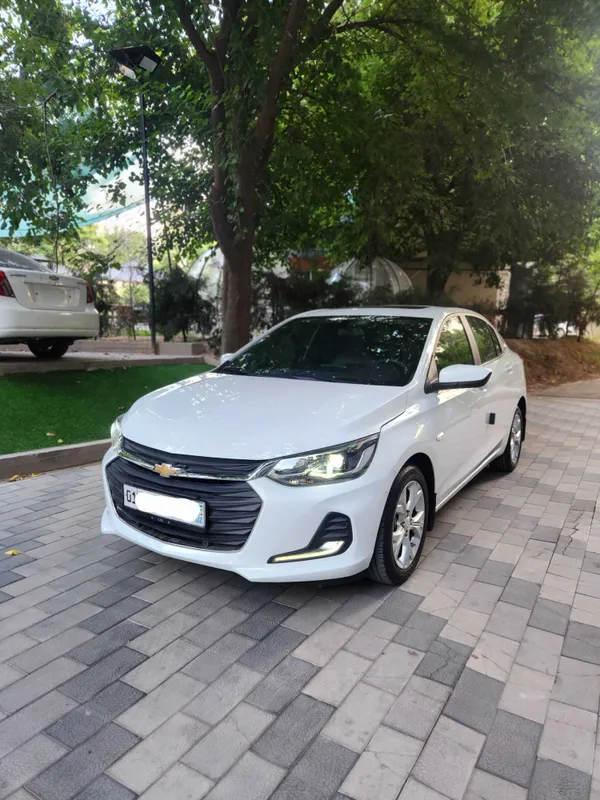 Chevrolet Onix Premier Plus 2025 1