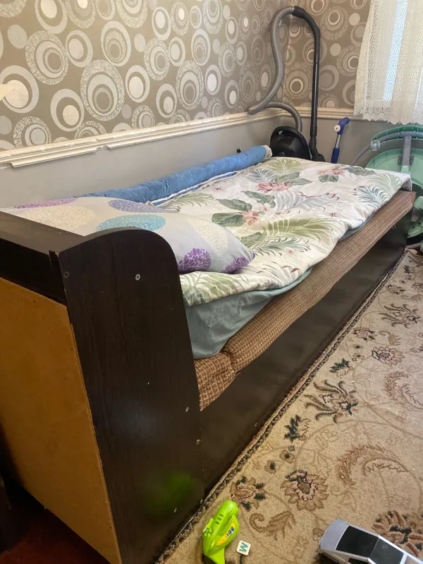 Шкаф и кровать 1 Шкаф и кровать 1