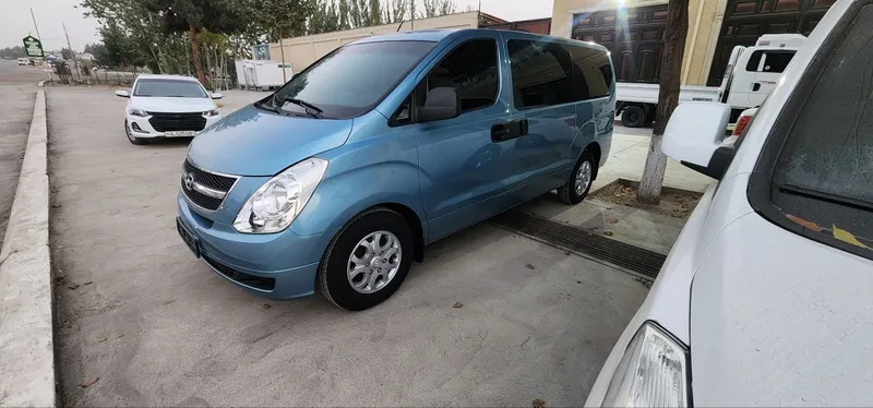 Hyundai Starex ___ — фото 1