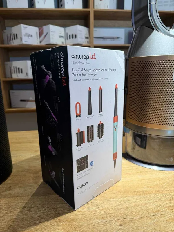 Dyson airwrap i.d Tiffany skidka 1 Dyson airwrap i.d Tiffany skidka 1