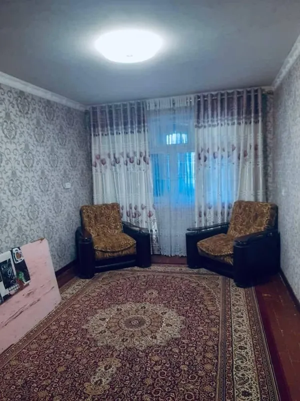 Продаётся 3 комнатная квартира состояние хорошее 1 мкр 4 этаж без ма — фото 5