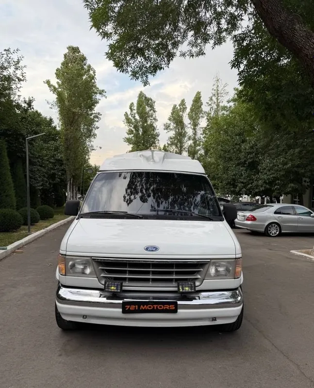 Ford Econoline Antikvar 1 Ford Econoline Antikvar 1