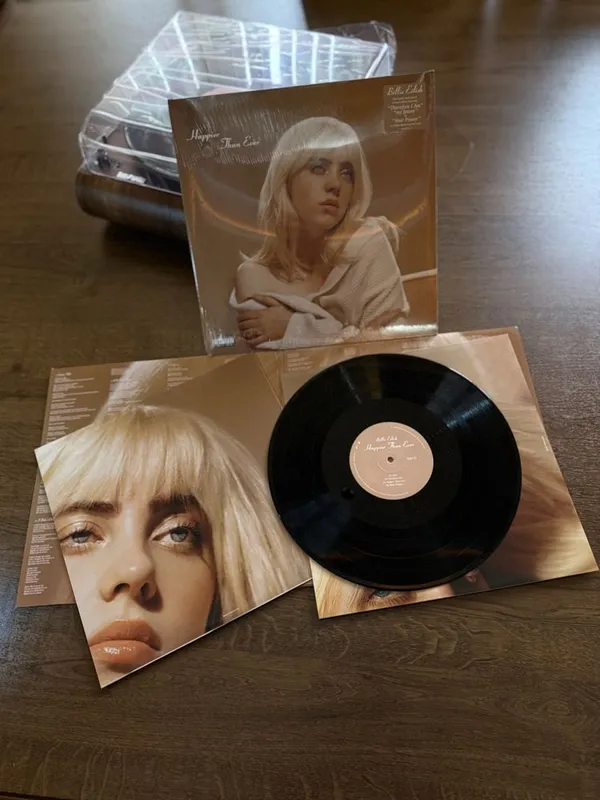Billie Eilish “Happier than ever” albomi vinil plastinkasi 3 Billie Eilish “Happier than ever” albomi vinil plastinkasi 3