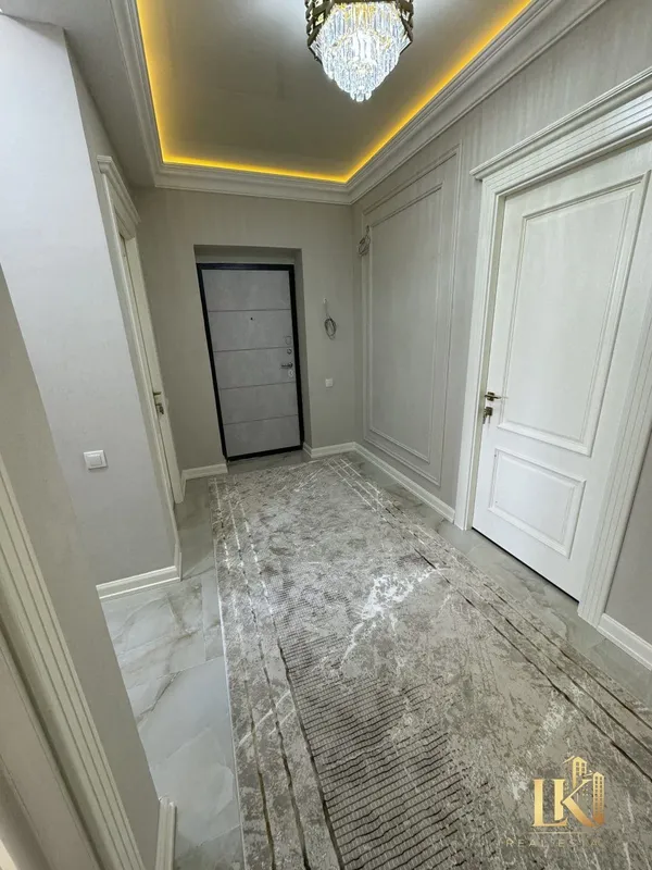 Продается 3-комнатная квартира в ЖК PARKENT PLAZA FDG с авторским ремонтом и мебелью в Яшнабадском районе — фото 2
