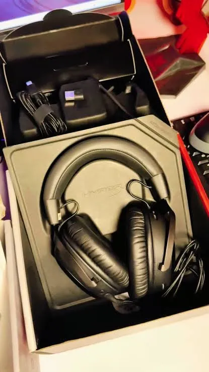 HyperX Cloud III Wireless o‘yin naushniklari 2 HyperX Cloud III Wireless o‘yin naushniklari 2