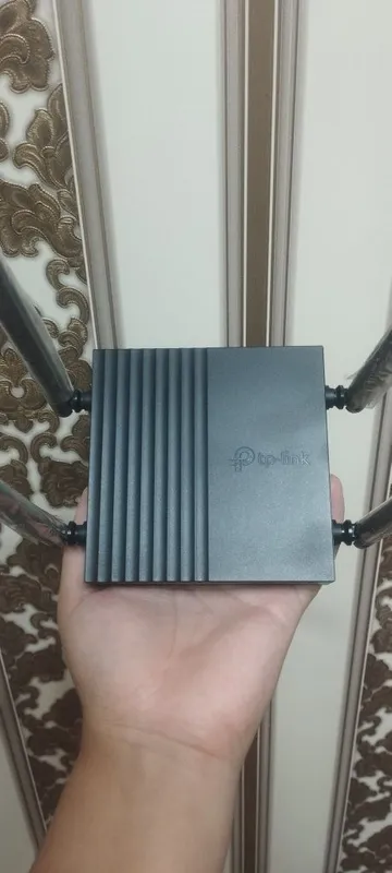 TP-Link Archer C64 1 TP-Link Archer C64 1