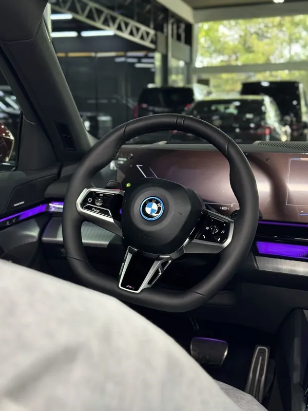 Bmw i5 eDrive40 2025 Germany — фото 2