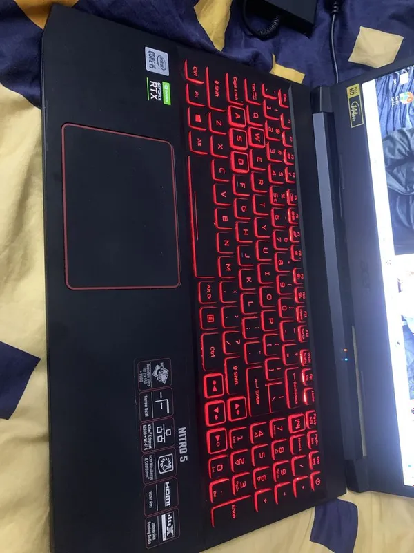 Notebook sotiladi nitro 5 acer