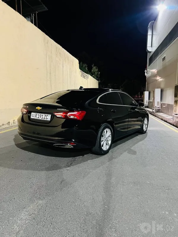 Chevrolet Malibu 2 Premier 2,0-литровым. 4 Chevrolet Malibu 2 Premier 2,0-литровым. 4
