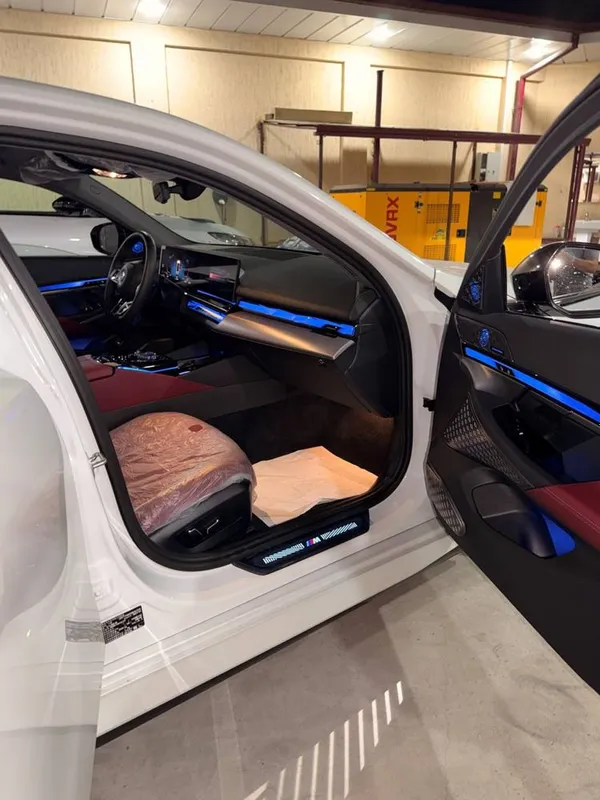 BMW i5 L35 2025/2025 3 BMW i5 L35 2025/2025 3