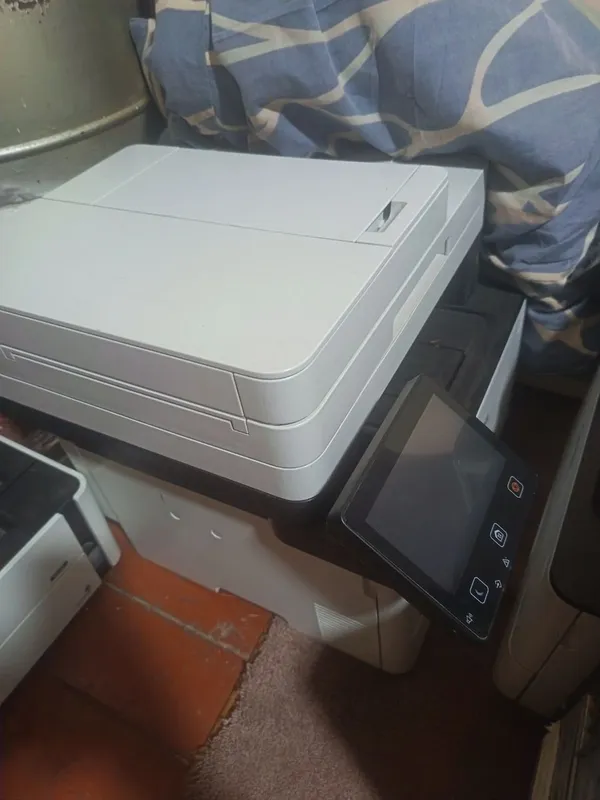 Серия Canon i-SENSYS MF400 (например, MF465dw, MF421dw или MF445dw) 1 Серия Canon i-SENSYS MF400 (например, MF465dw, MF421dw или MF445dw) 1
