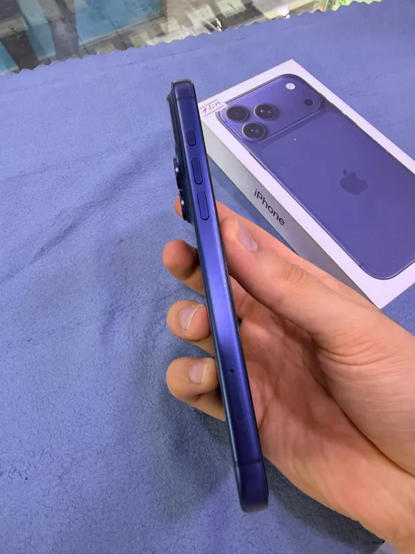 Iphone 17 pro max 2