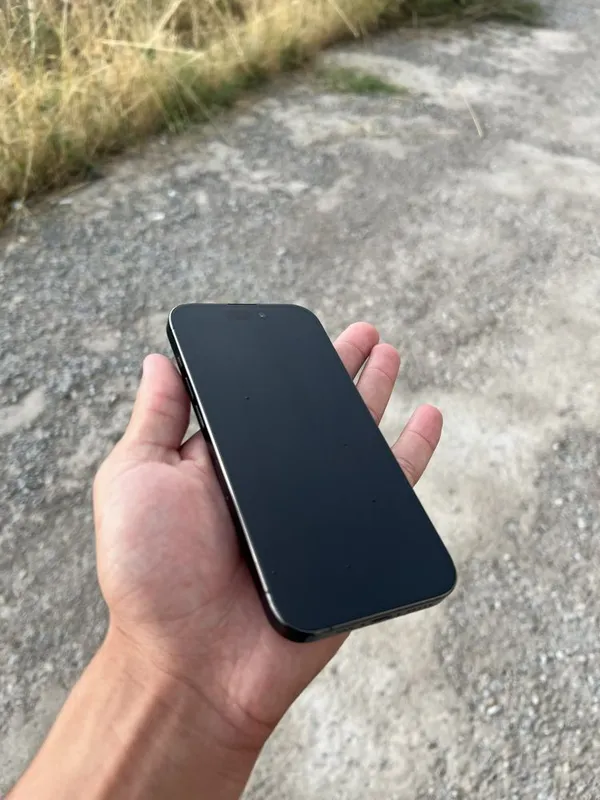 iPhone 15 pro темно синий iPhone 15 pro темно синий