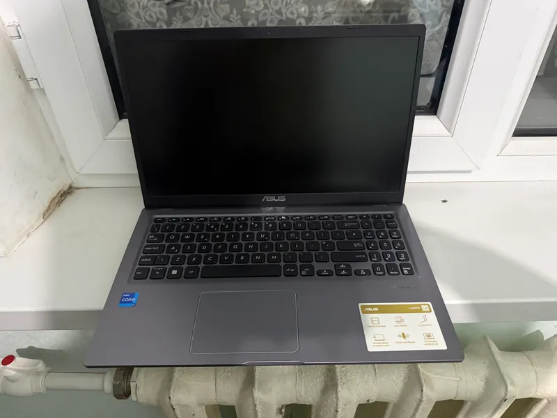 ноутбук Asus
