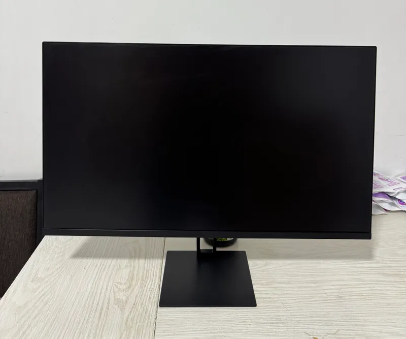 Redmi 27 dyuymli 165 Gts monitori 1 Redmi 27 dyuymli 165 Gts monitori 1
