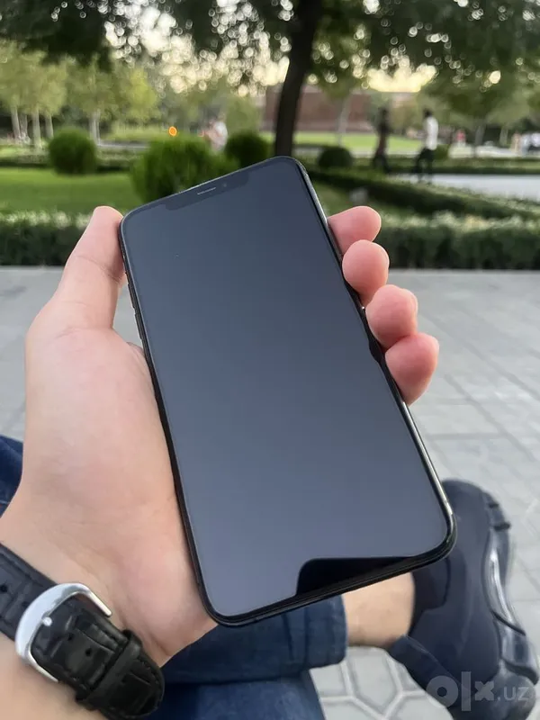 Iphone 11 pro max 256 GB 1 Iphone 11 pro max 256 GB 1