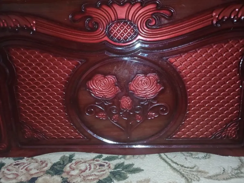 Holati yangidek 2ta mebel sandiqlar sotiladi