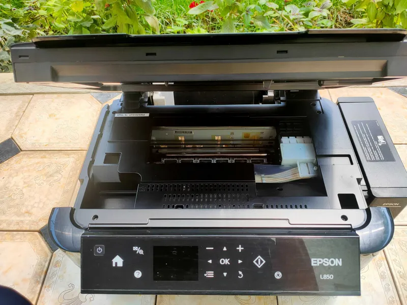 EPSON L850 sotiladi, holati yaxshi 12750 ta chiqargan. 4