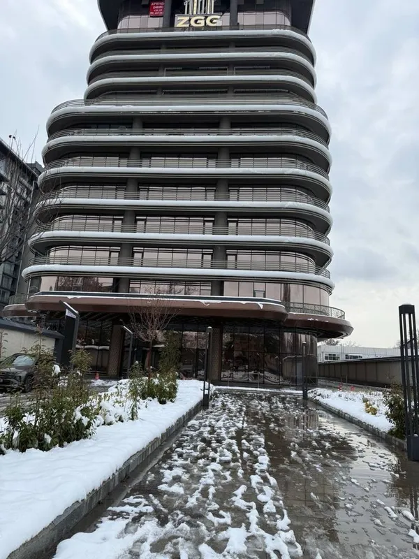 Нежилое помещение В БЦ Zafafshan City 427 м2
