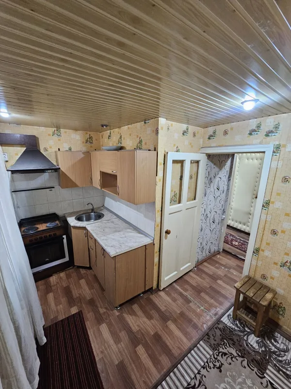 Сдаю в аренду 1 этаж 7