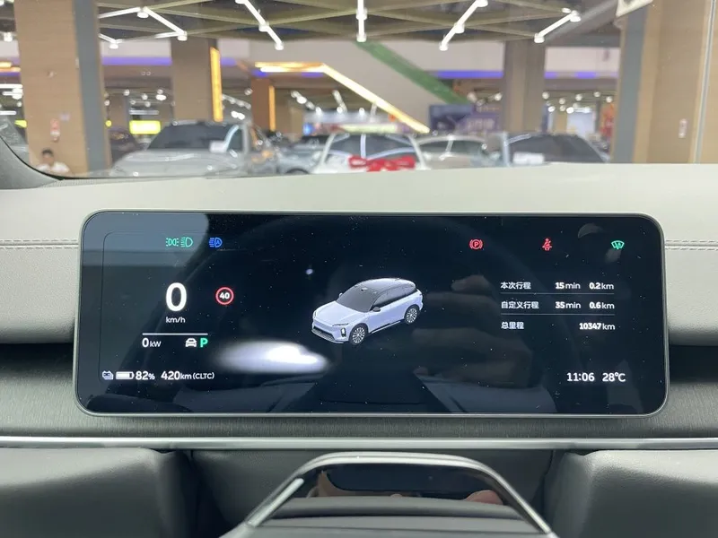 Nio ES6 2025, 75 kWh электричка 7
